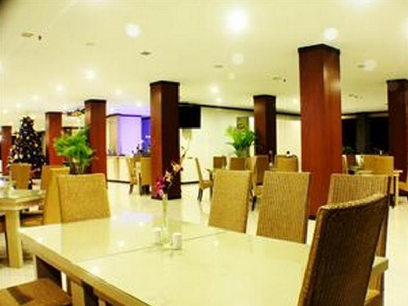 Grand Hani Hotel Lembang Exterior foto