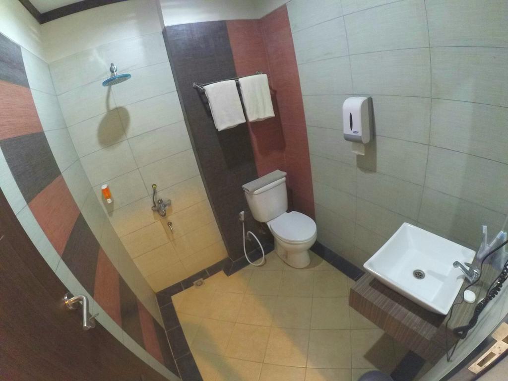 Grand Hani Hotel Lembang Exterior foto