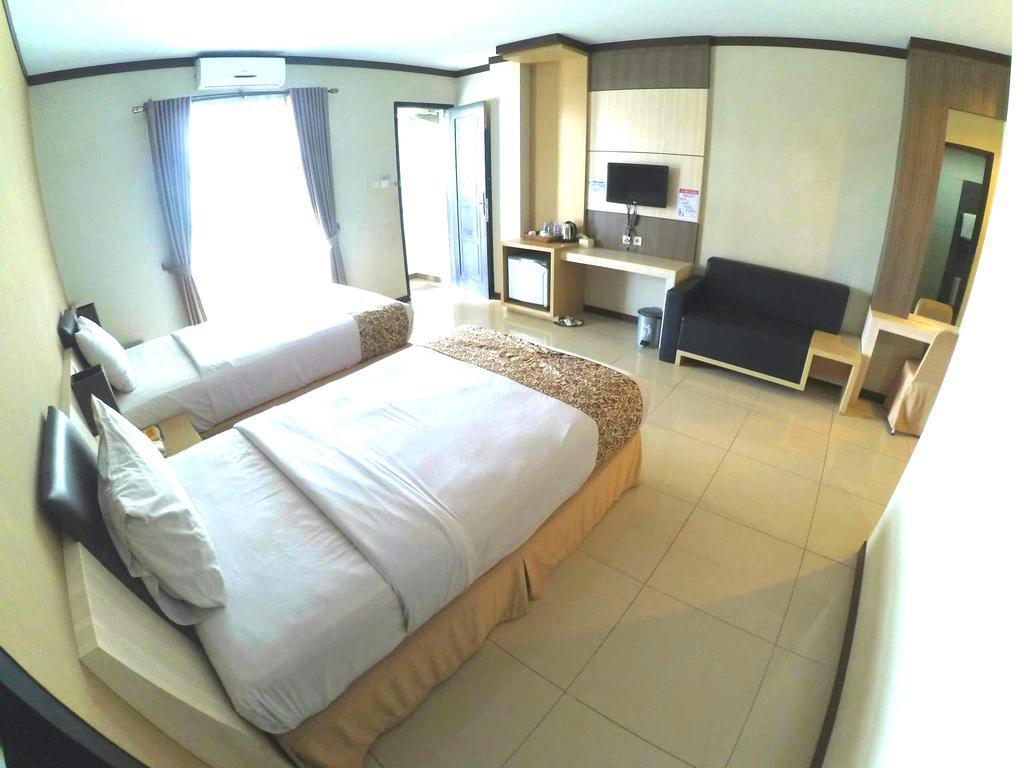 Grand Hani Hotel Lembang Exterior foto