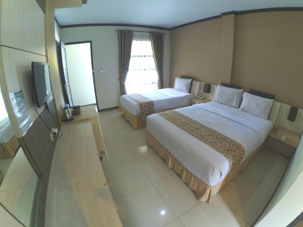 Grand Hani Hotel Lembang Exterior foto